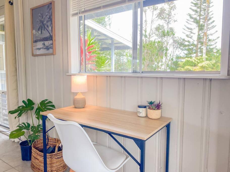 Monstera Bungalow, Spacious, King Bed, Big Kitchen Keaau Exterior foto